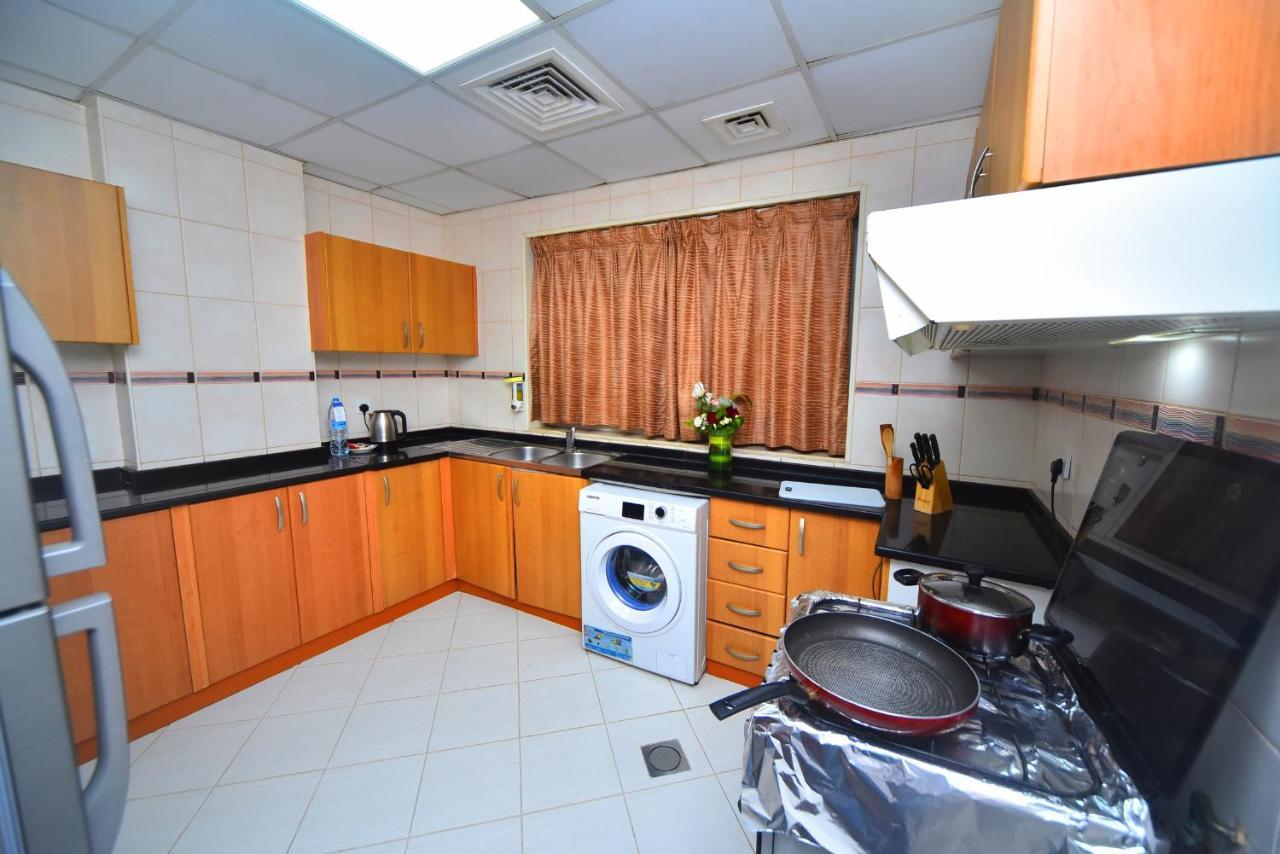 Emirates Stars Hotel Apartments Szardża Zewnętrze zdjęcie