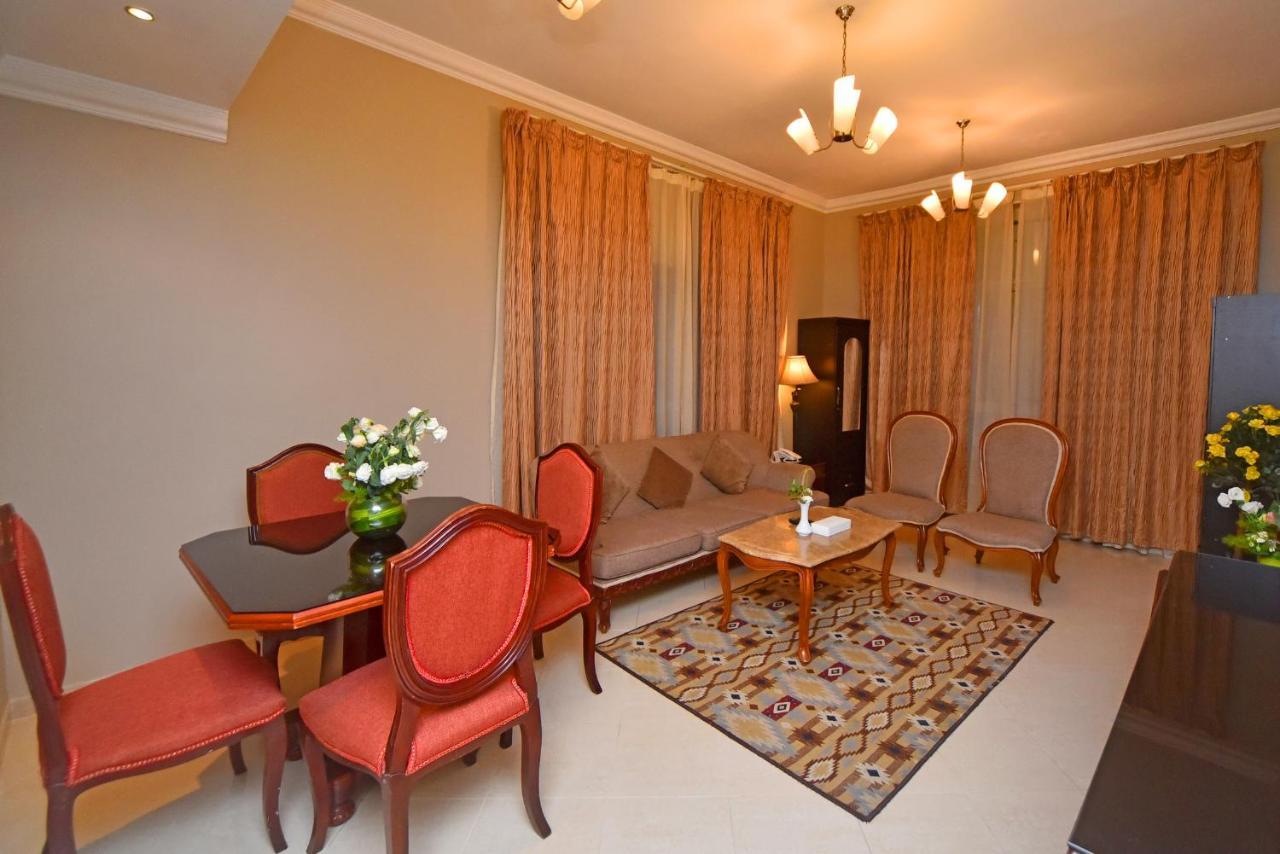 Emirates Stars Hotel Apartments Szardża Zewnętrze zdjęcie