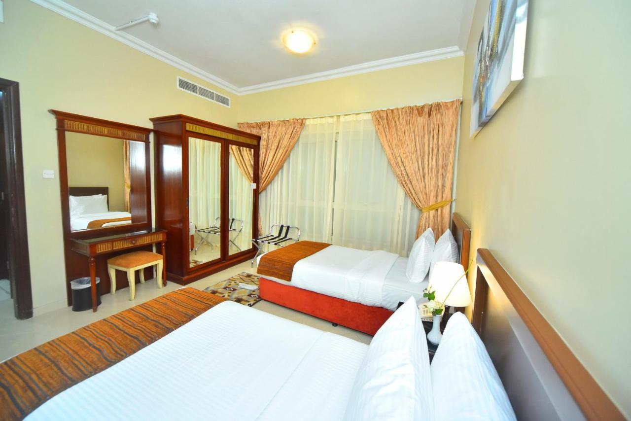 Emirates Stars Hotel Apartments Szardża Zewnętrze zdjęcie