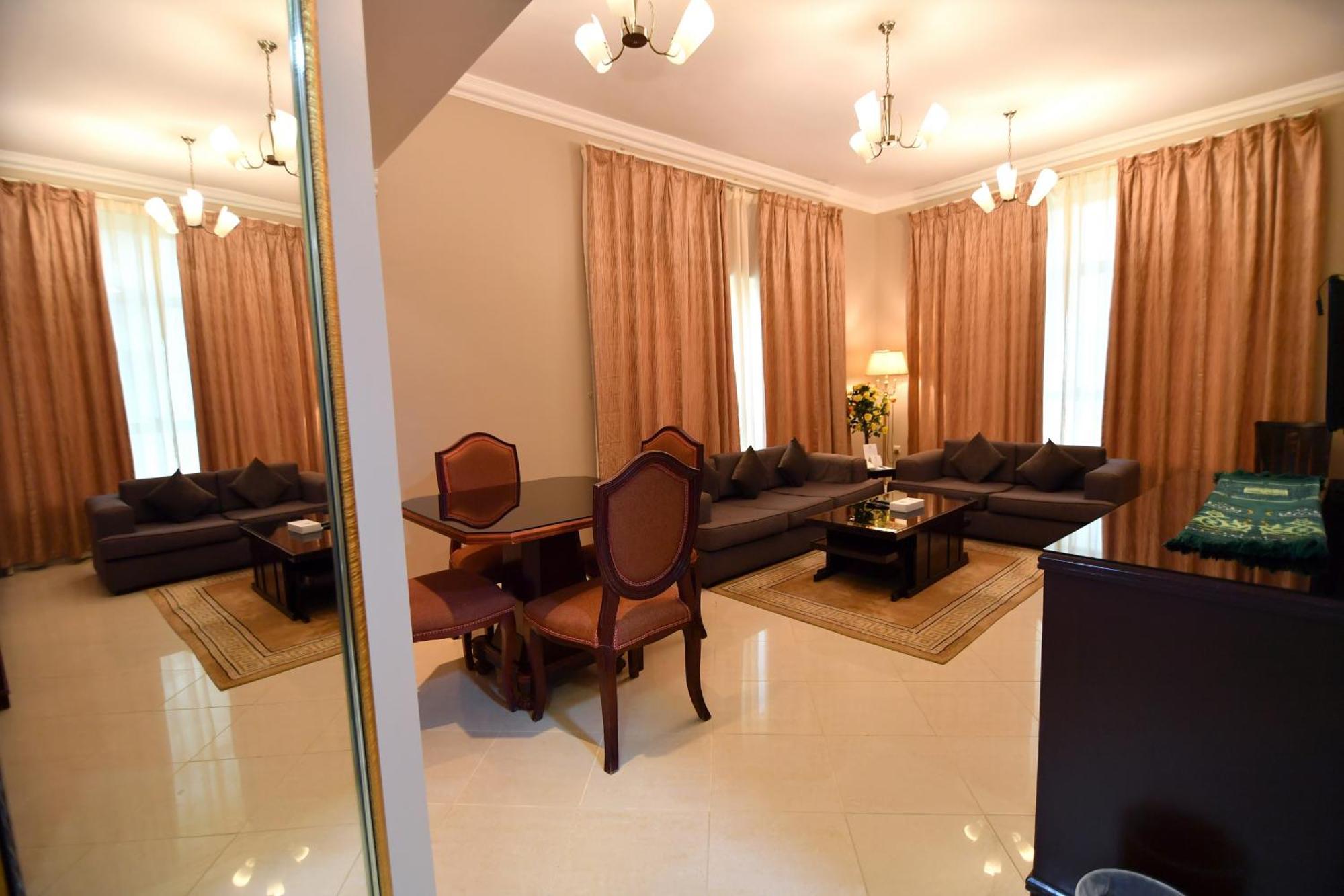 Emirates Stars Hotel Apartments Szardża Zewnętrze zdjęcie