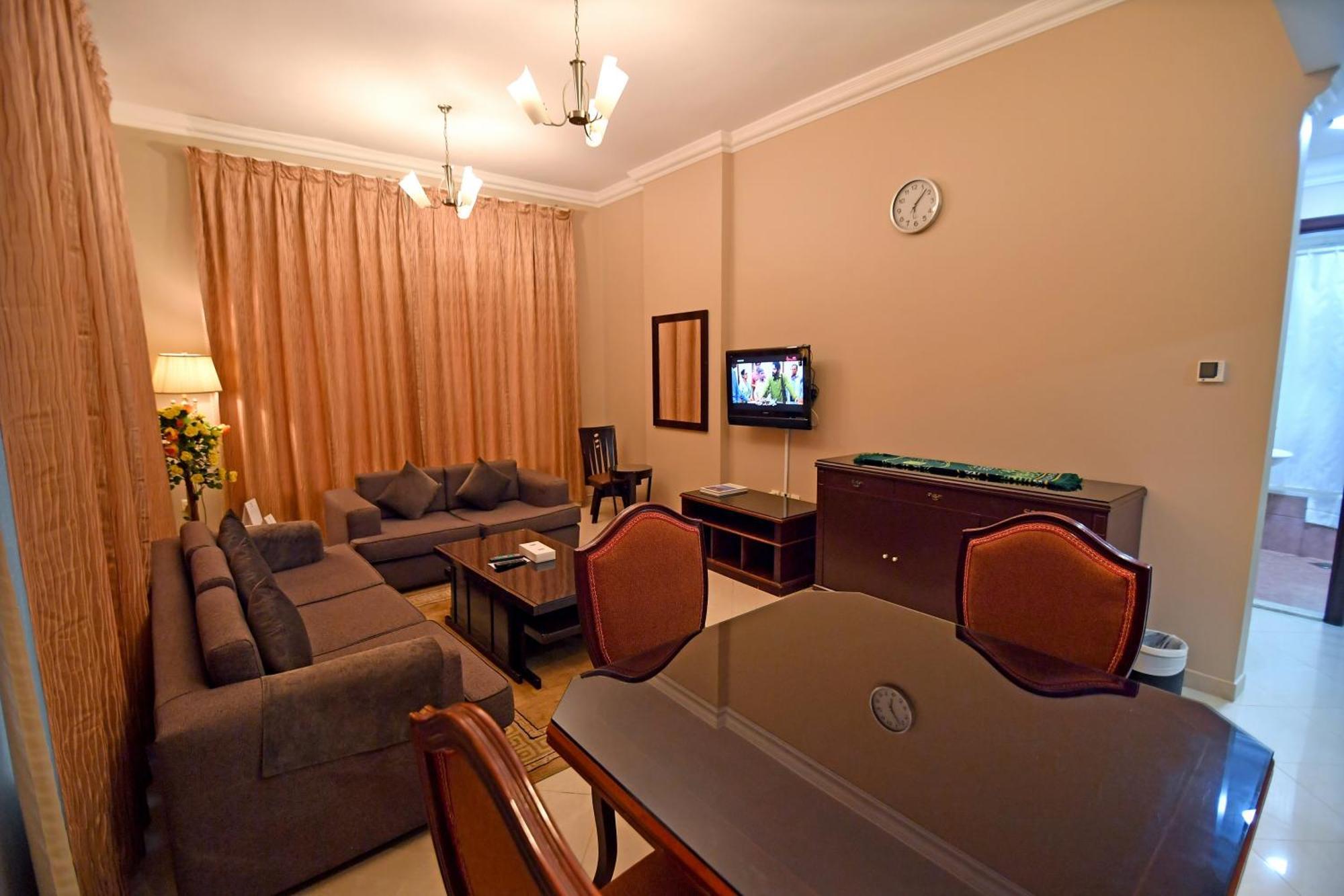 Emirates Stars Hotel Apartments Szardża Zewnętrze zdjęcie