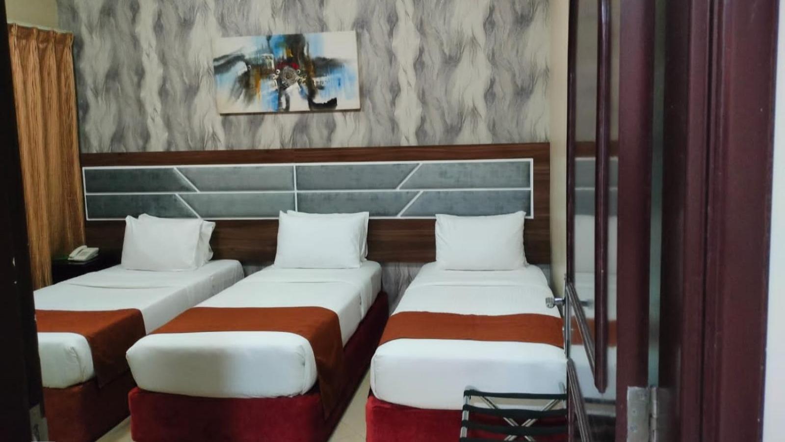 Emirates Stars Hotel Apartments Szardża Zewnętrze zdjęcie